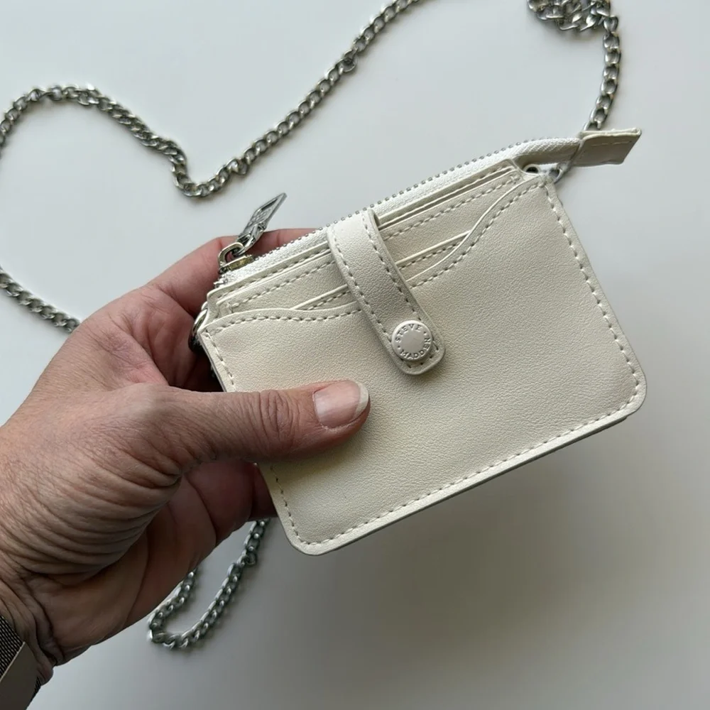 Steve Madden White Micro purse with crossbody chain - Picture 10 of 10